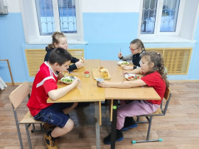 Полезный перекус в школе.