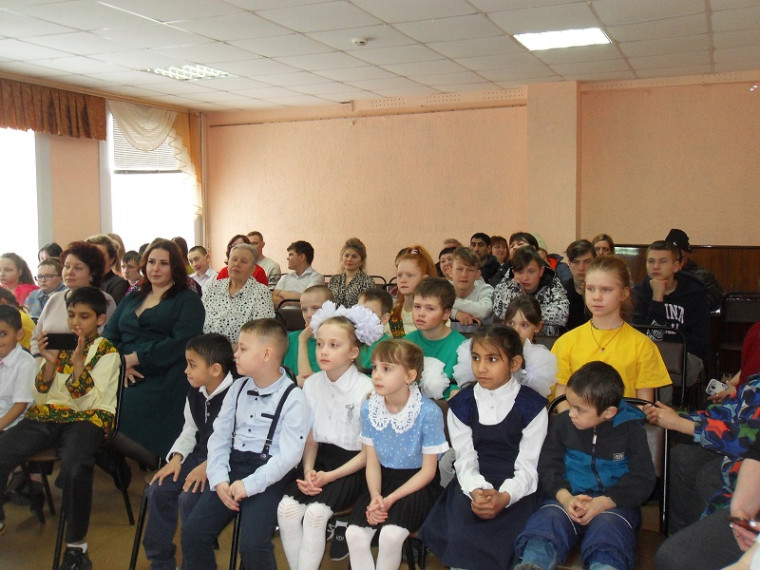 Праздничный концерт.