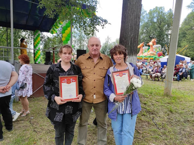 Благодарность школе и педагогам.