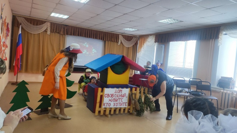 Праздничный концерт.