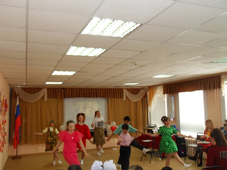 Праздничный концерт.