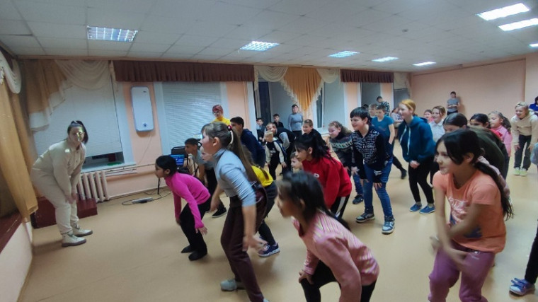 "Танцевальный марафон".