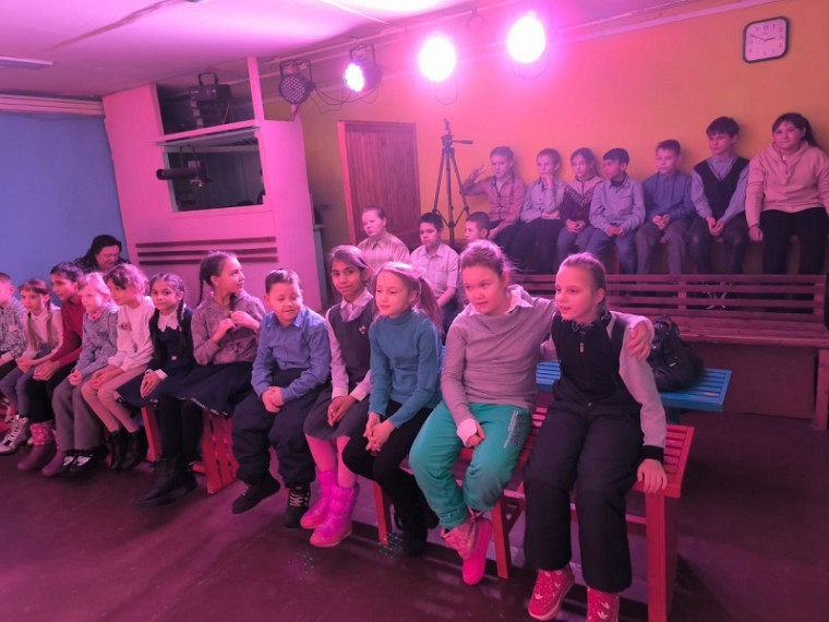 Спектакль "Айболит и Бармалей".