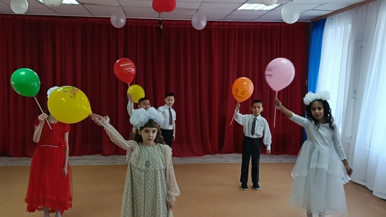 Праздничный концерт 8 марта.