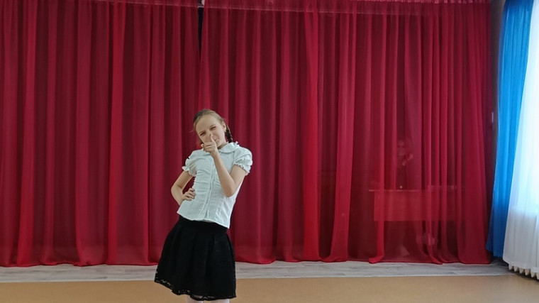 Праздничный концерт 8 марта.