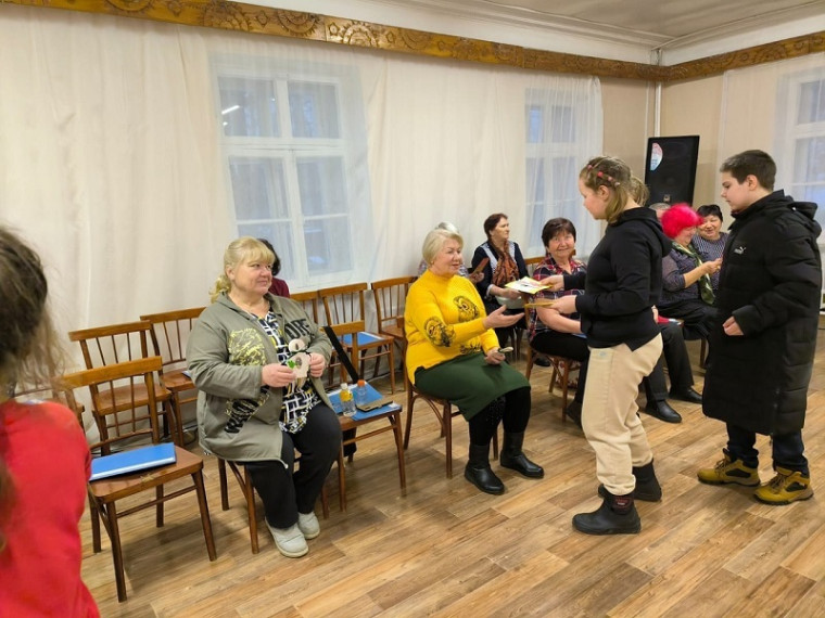 Поздравление пенсионеров с 8 марта.